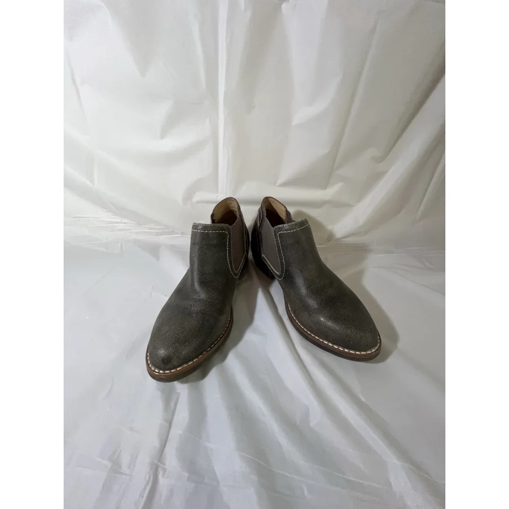 Biza size 36/ 5.5-6  Carson Gray Leather Slip On Booties